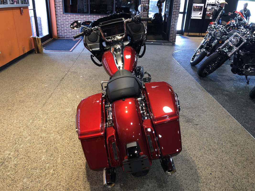 Road Glide®