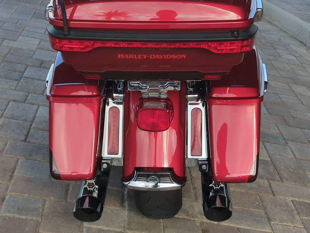 	Electra Glide® Ultra® Limited Low