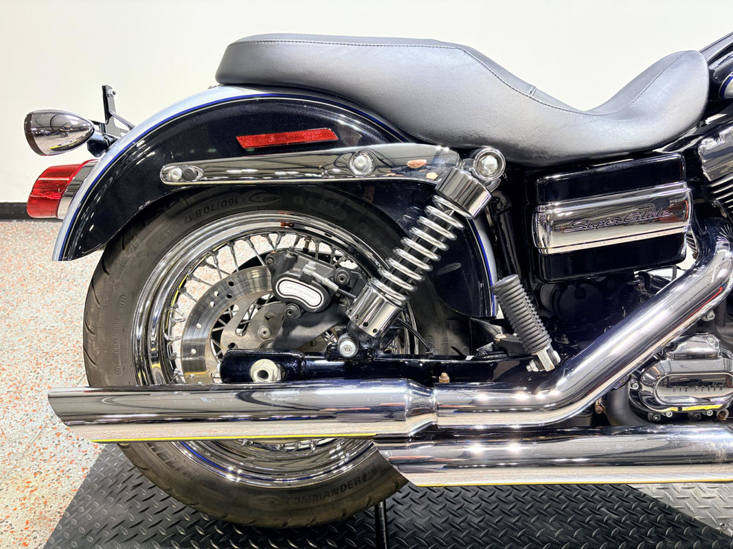 Dyna® Super Glide Custom