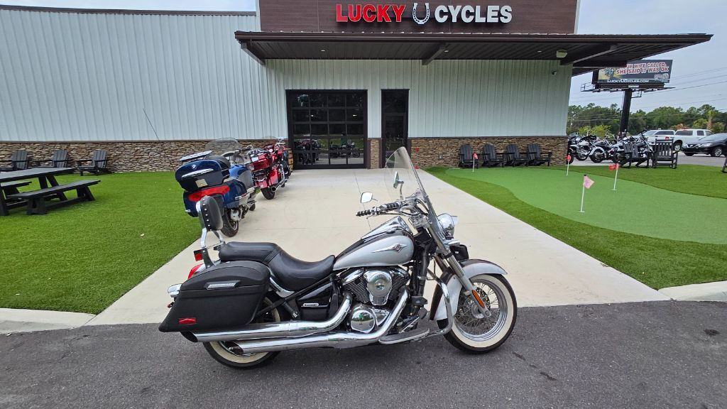 Vulcan 900 Classic