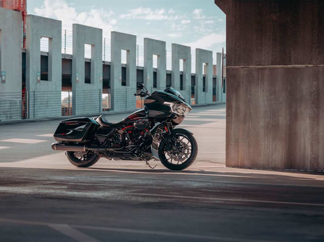 CVO® Road Glide® ST