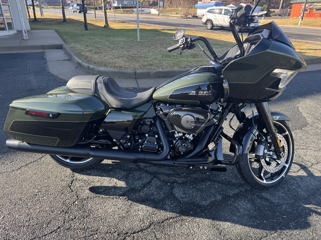 Road Glide®