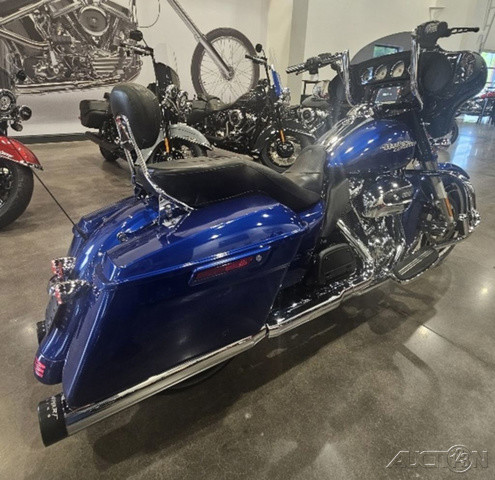 Street Glide® Special