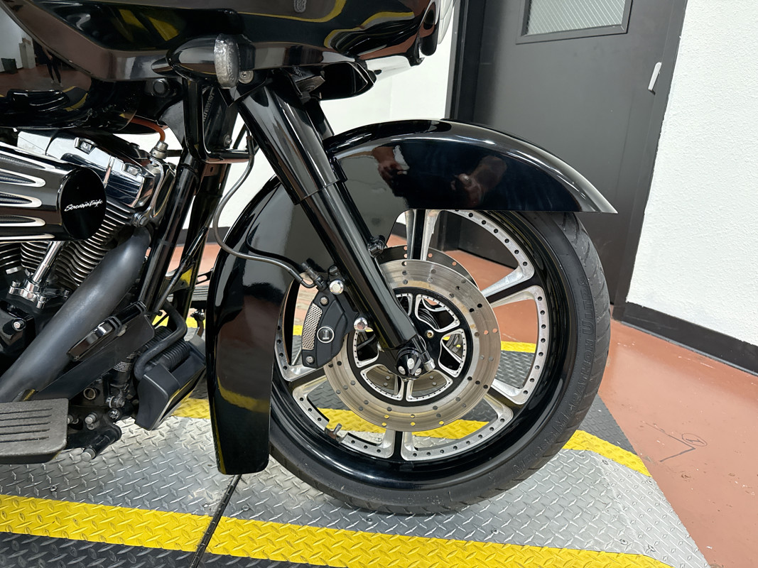 Road Glide® Custom