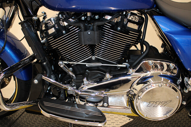 Street Glide®
