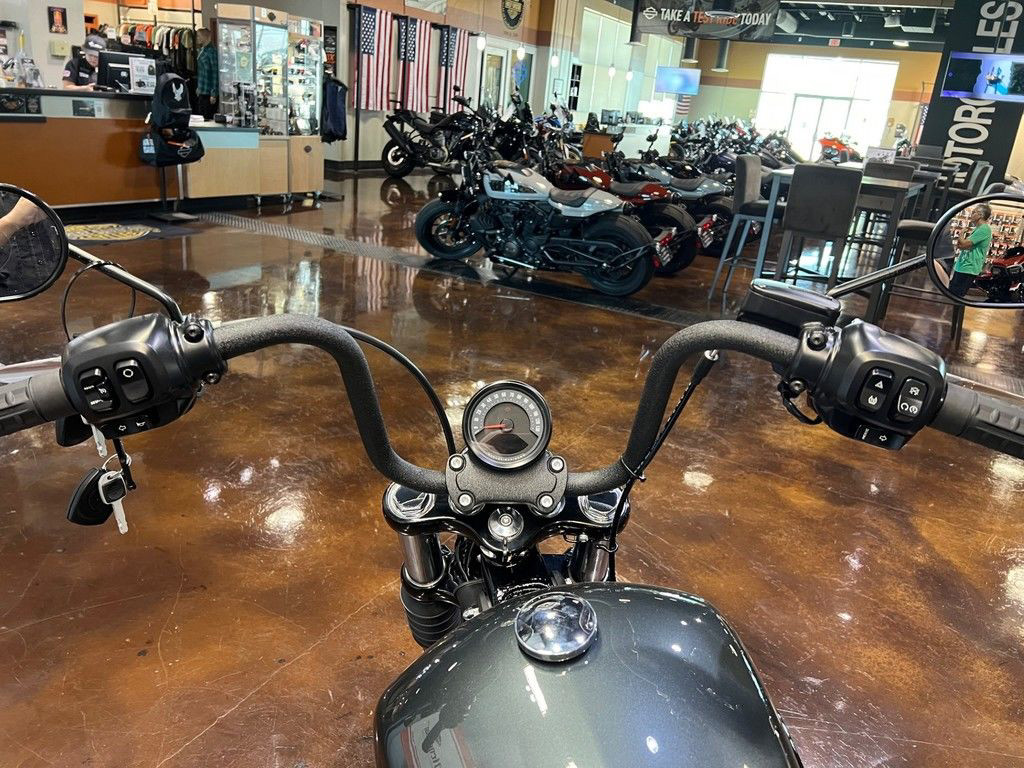 Street Bob®