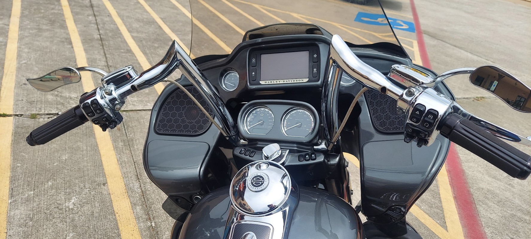 CVO® Road Glide® Ultra