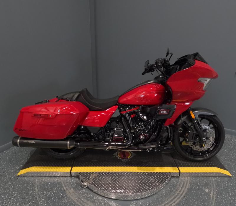 CVO® Road Glide® ST