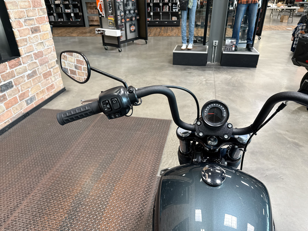 Street Bob®