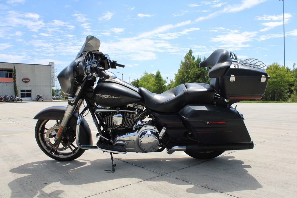 Street Glide® Special