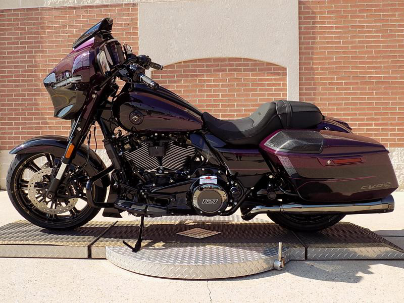 CVO® Street Glide®