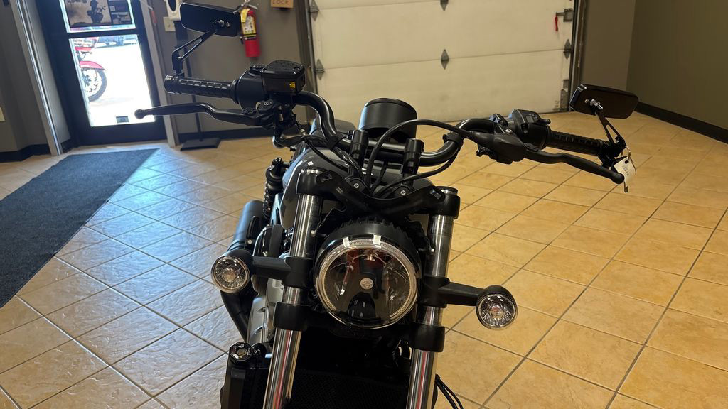 Nightster