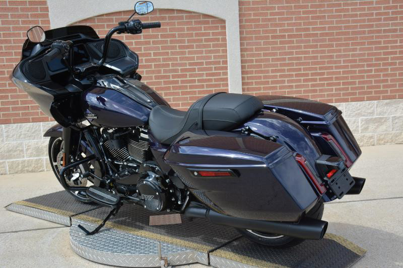 Road Glide®