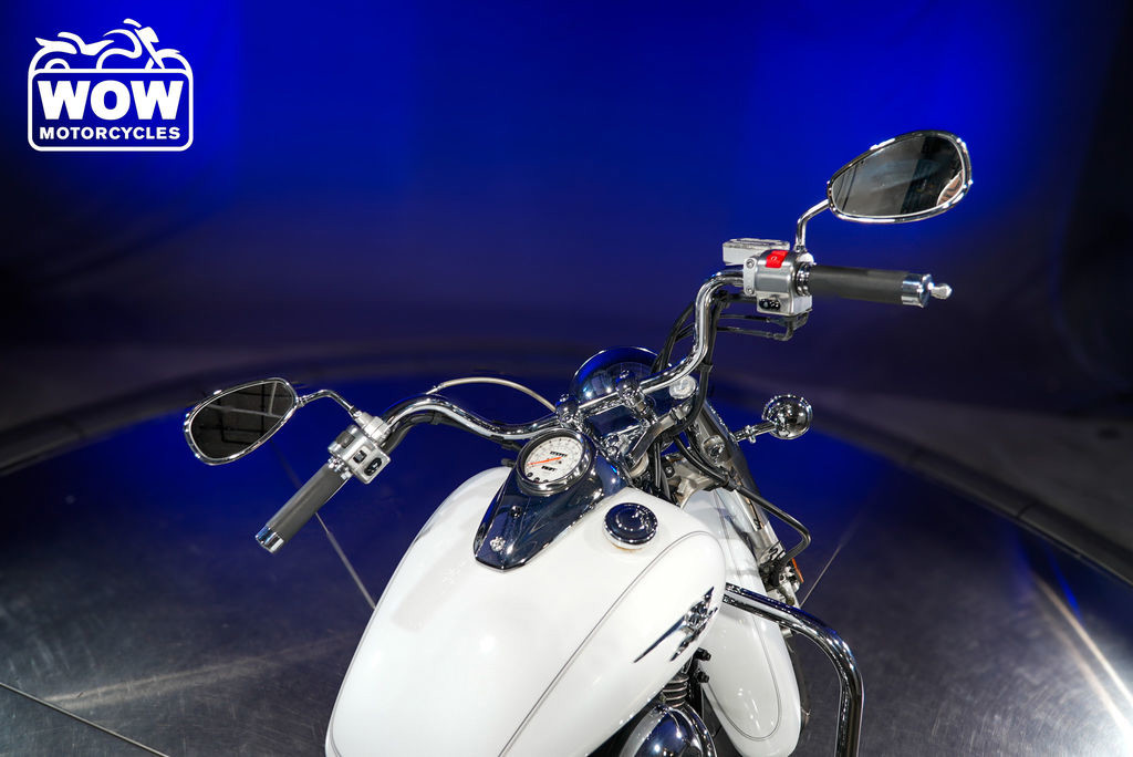 V-Star 650 Custom