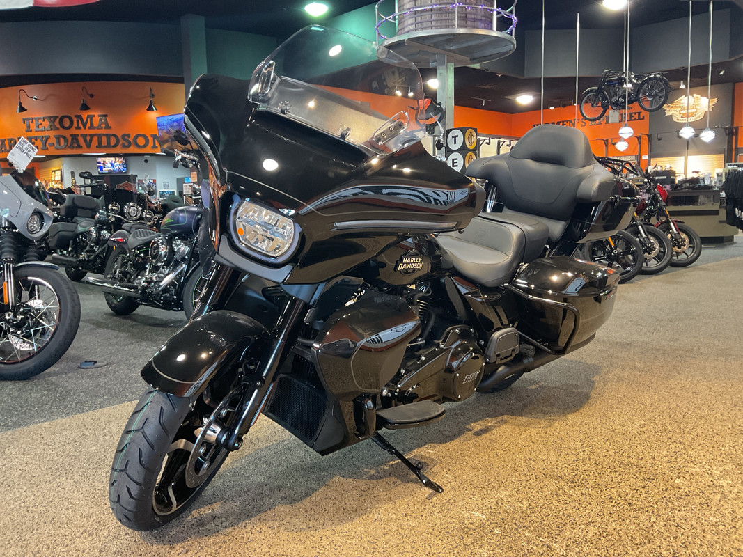 Street Glide® Ultra