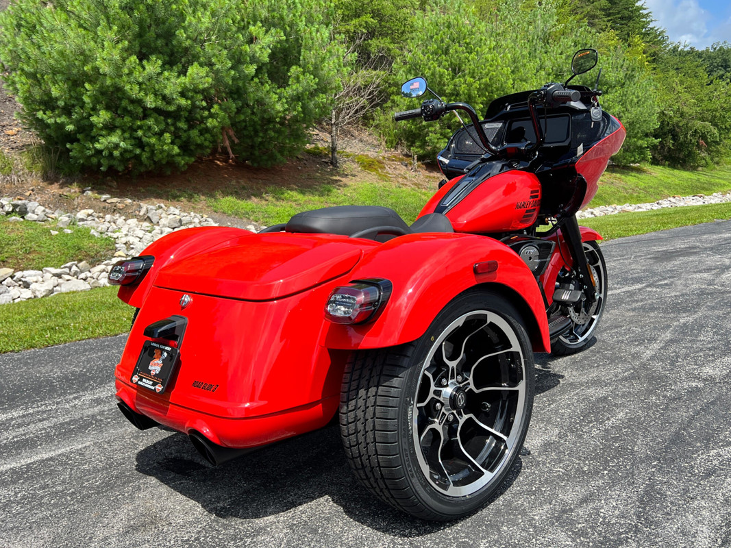 Road Glide® 3