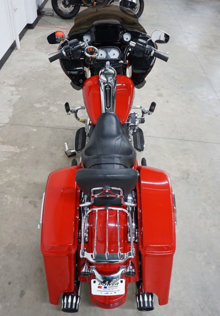 Road Glide®