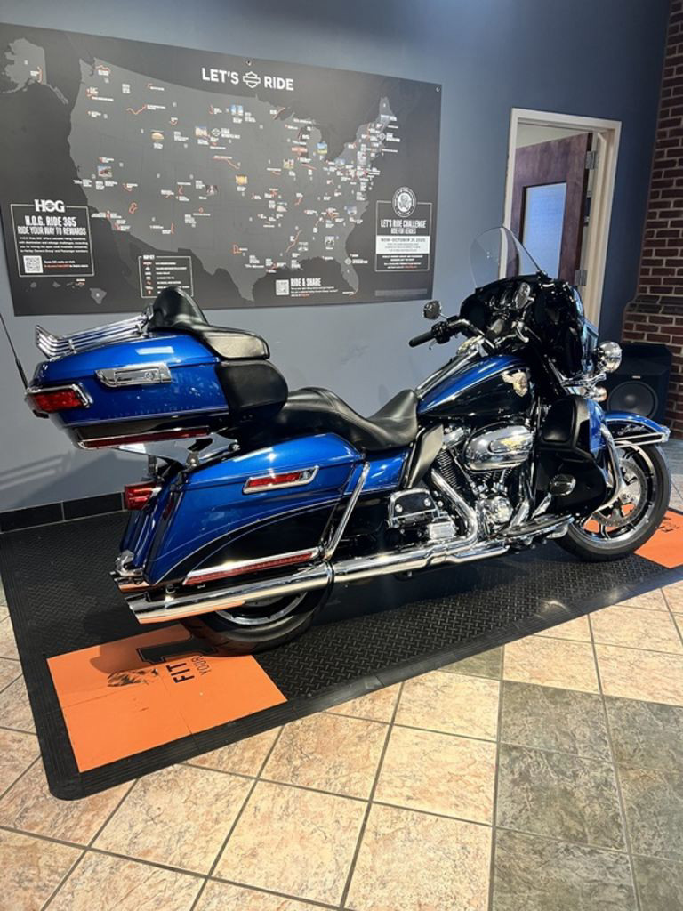Electra Glide® Ultra® Limited 115th Anniversary