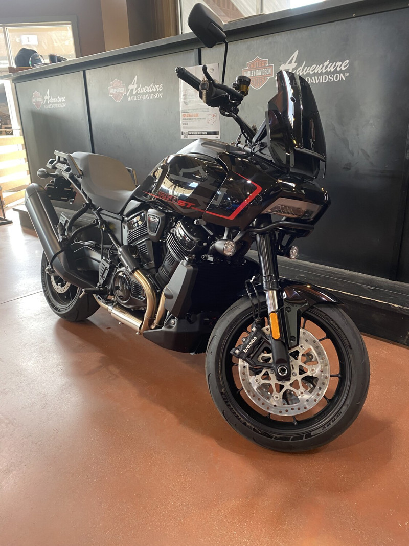 Pan America® 1250 ST