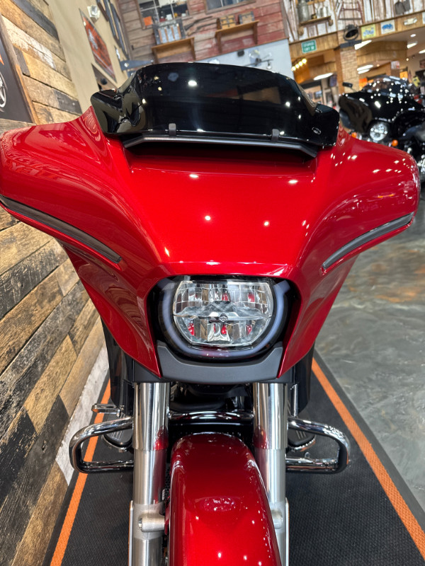 Street Glide®