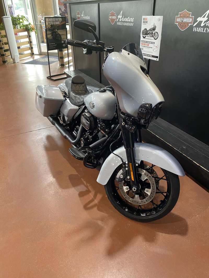 Street Glide® Special