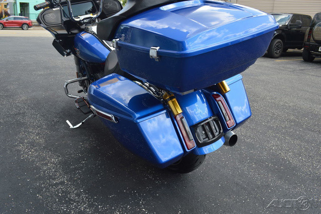Road Glide®