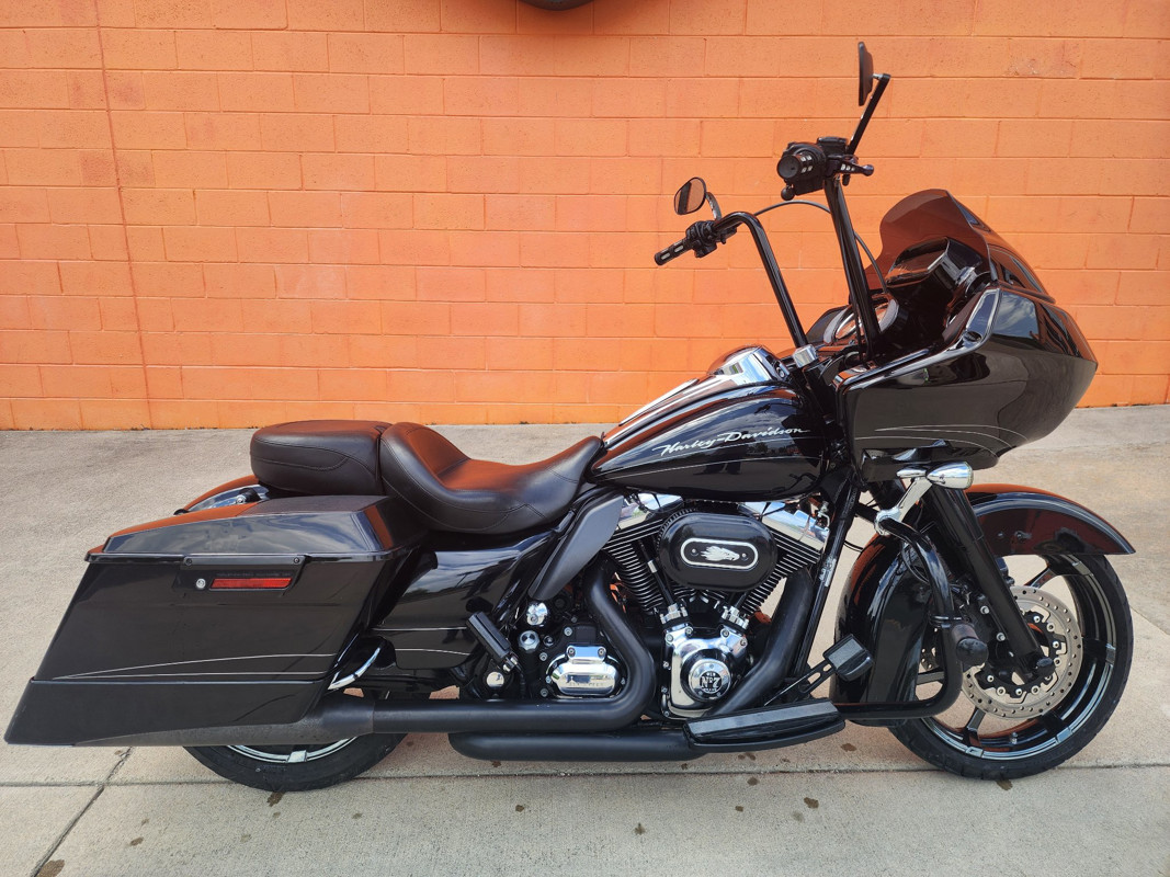 Road Glide® Custom