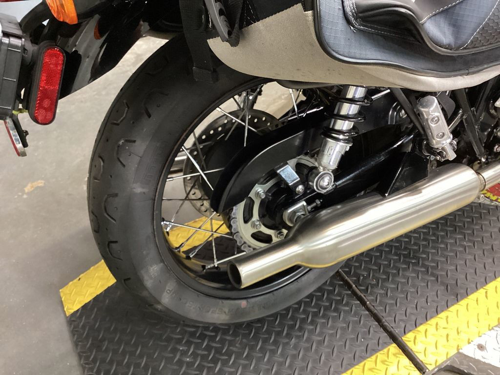 Bonneville T100