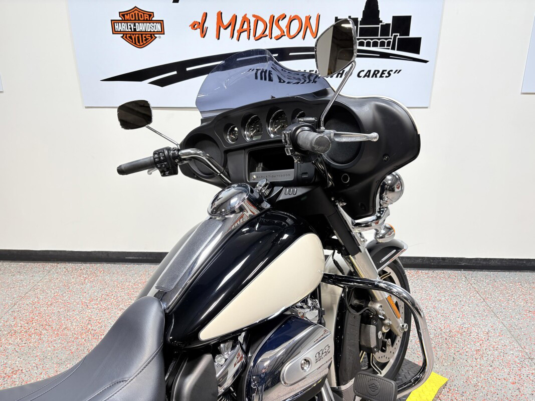 Electra Glide® Police