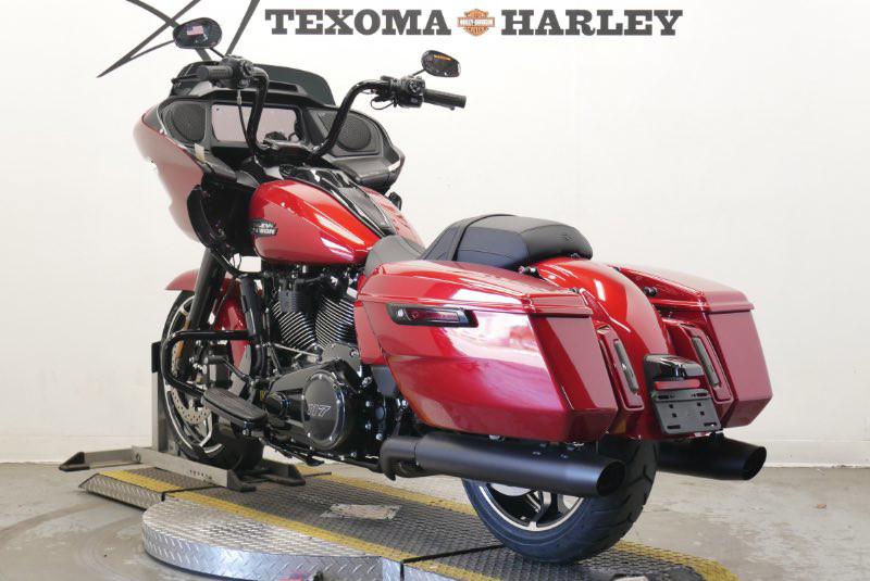 Road Glide®
