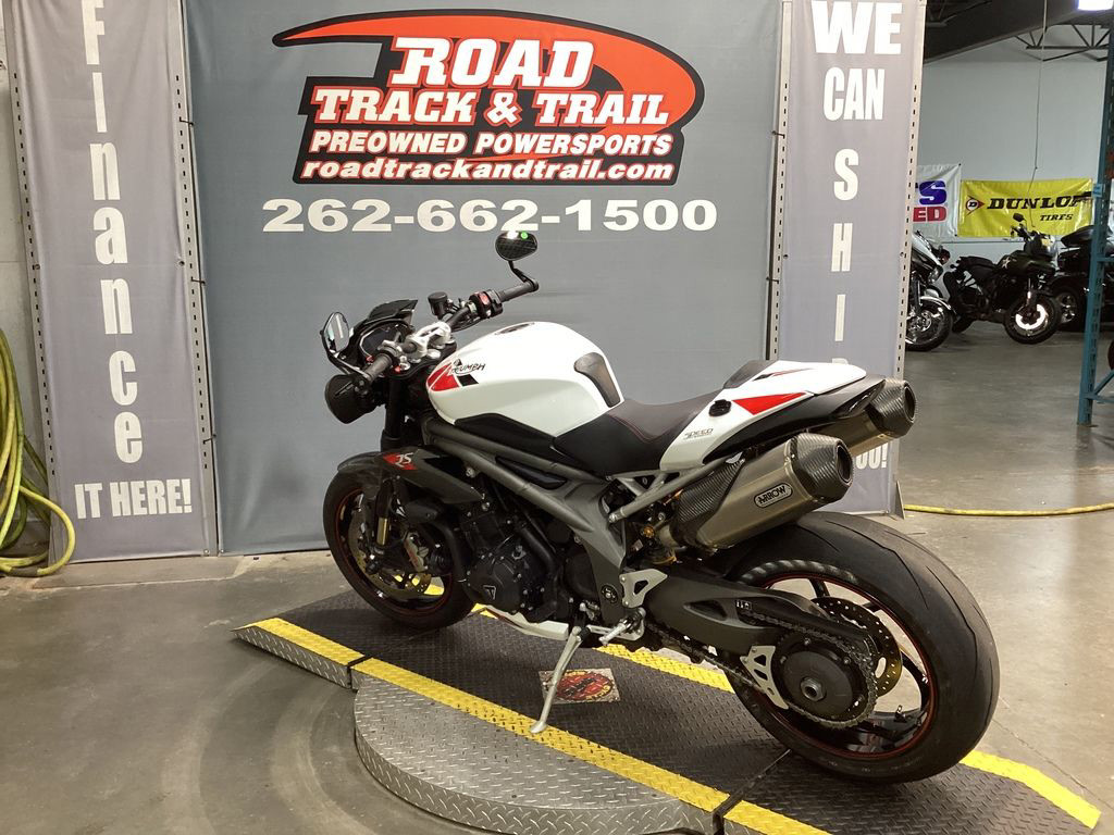 Speed Triple RS