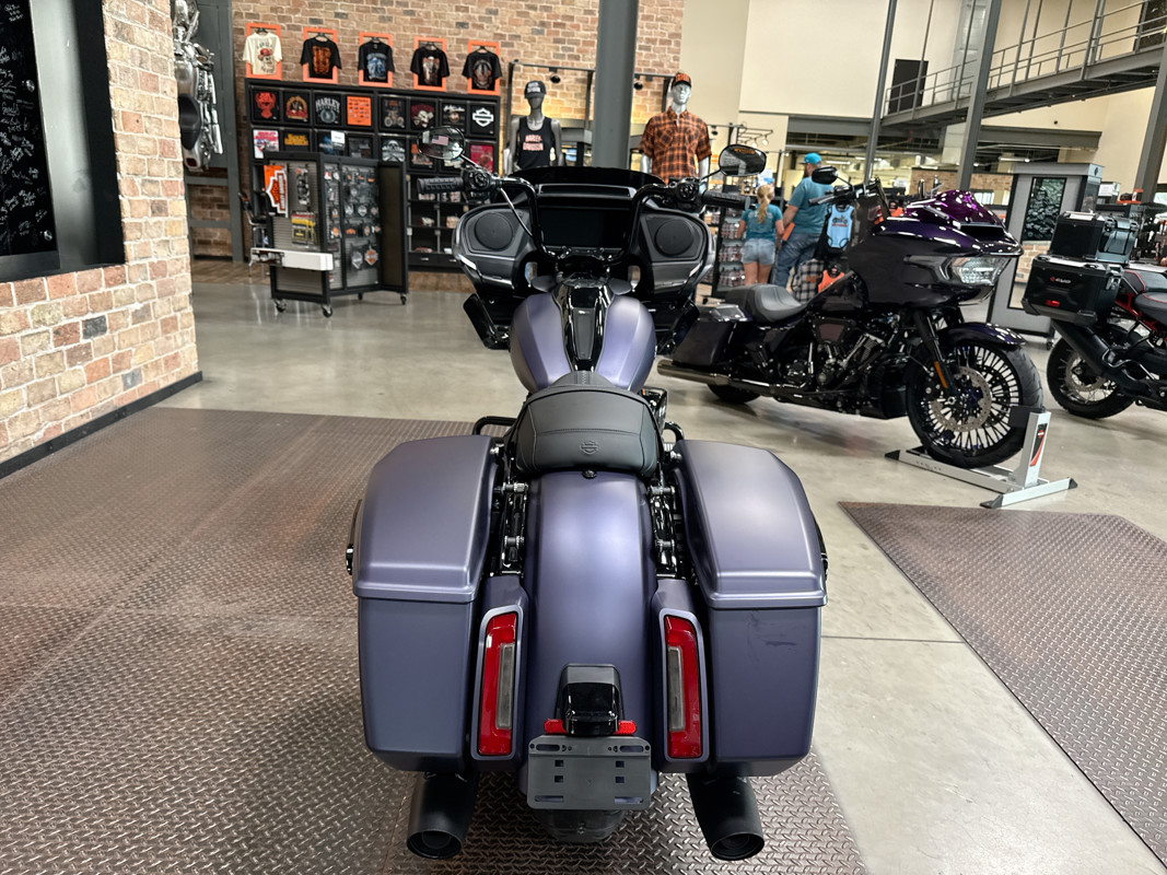 Road Glide®