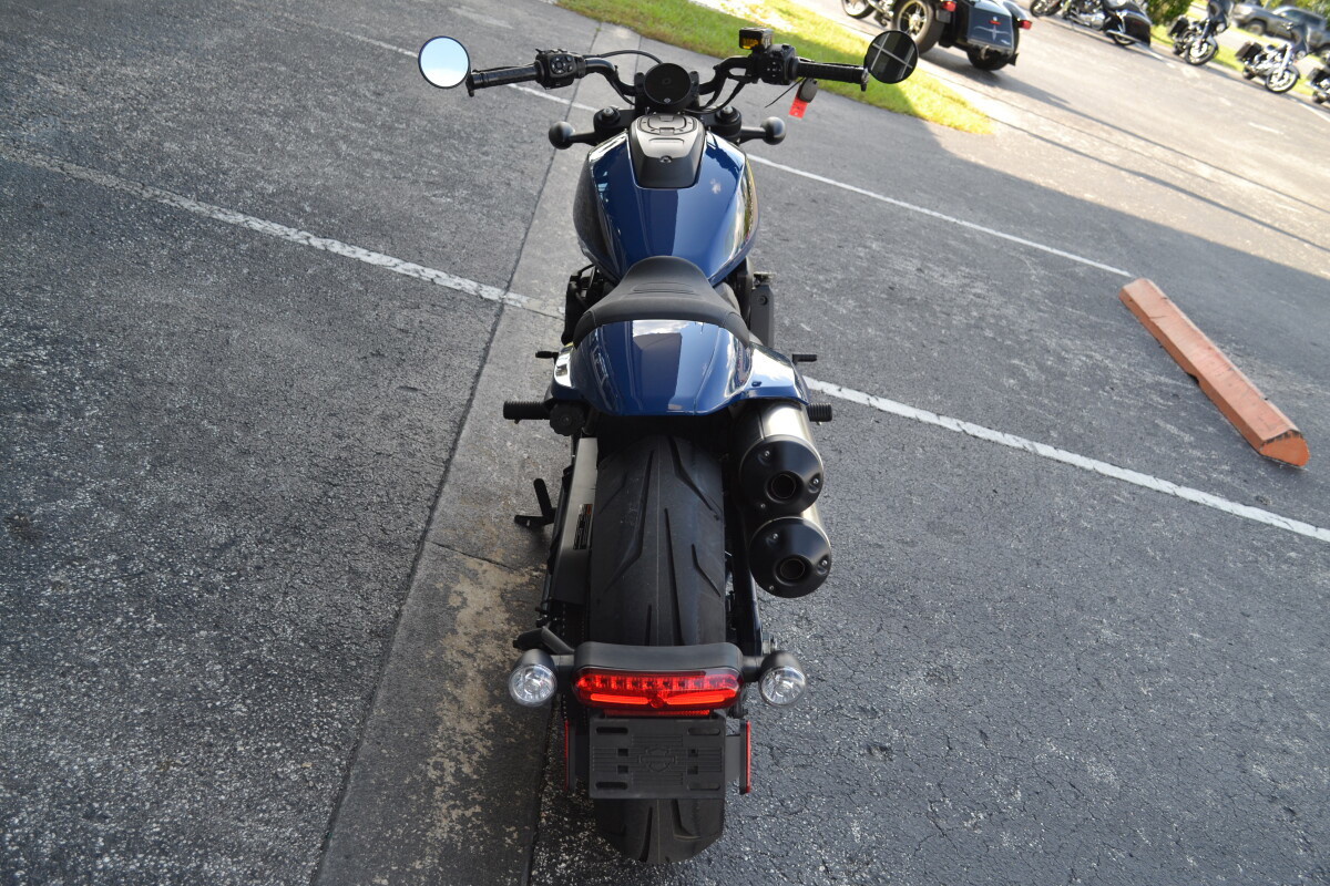 Sportster® S