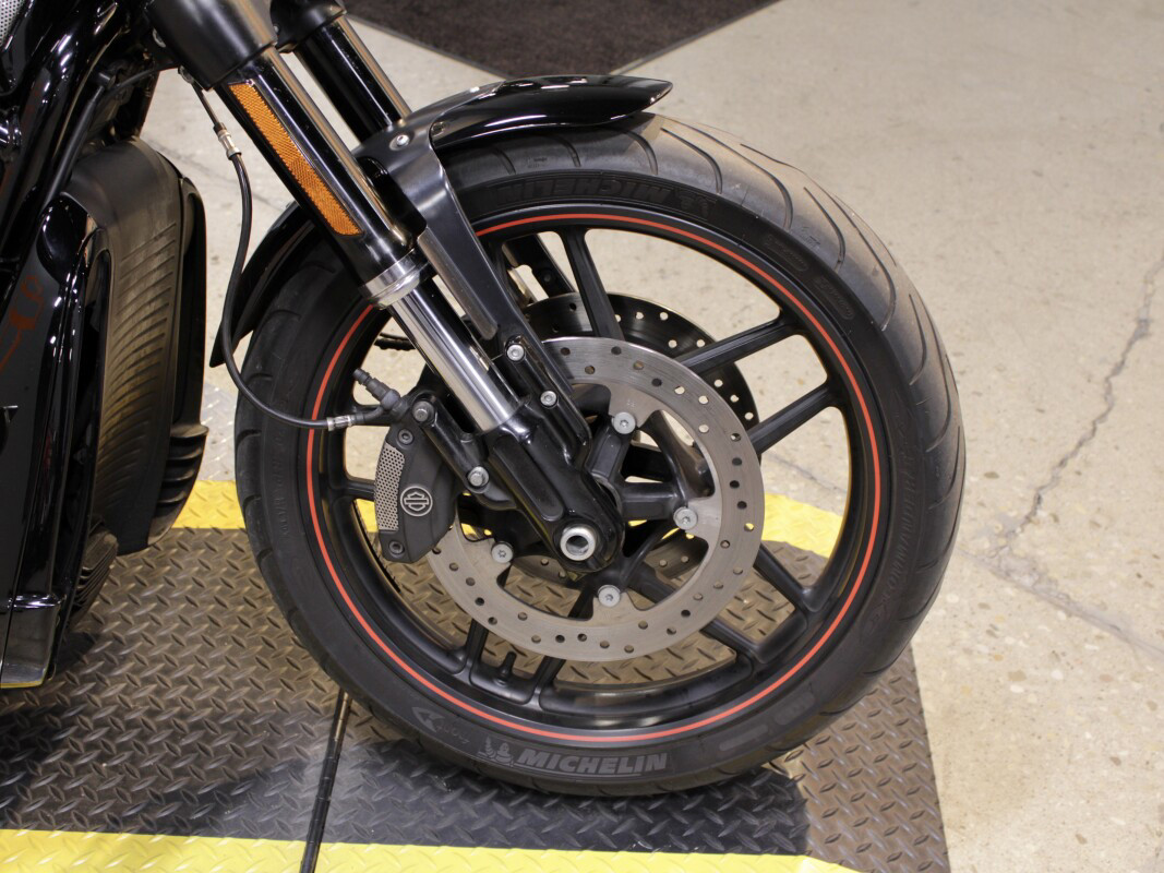 V-Rod® Night Rod® Special