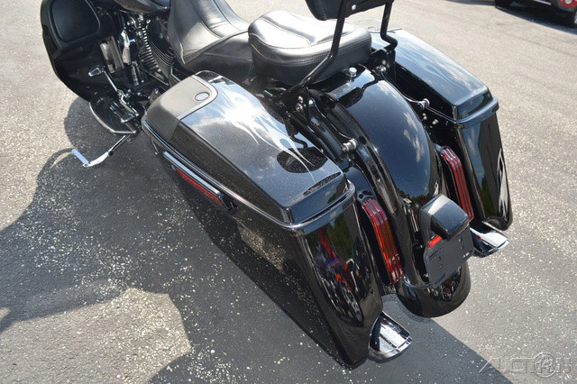 CVO® Street Glide®