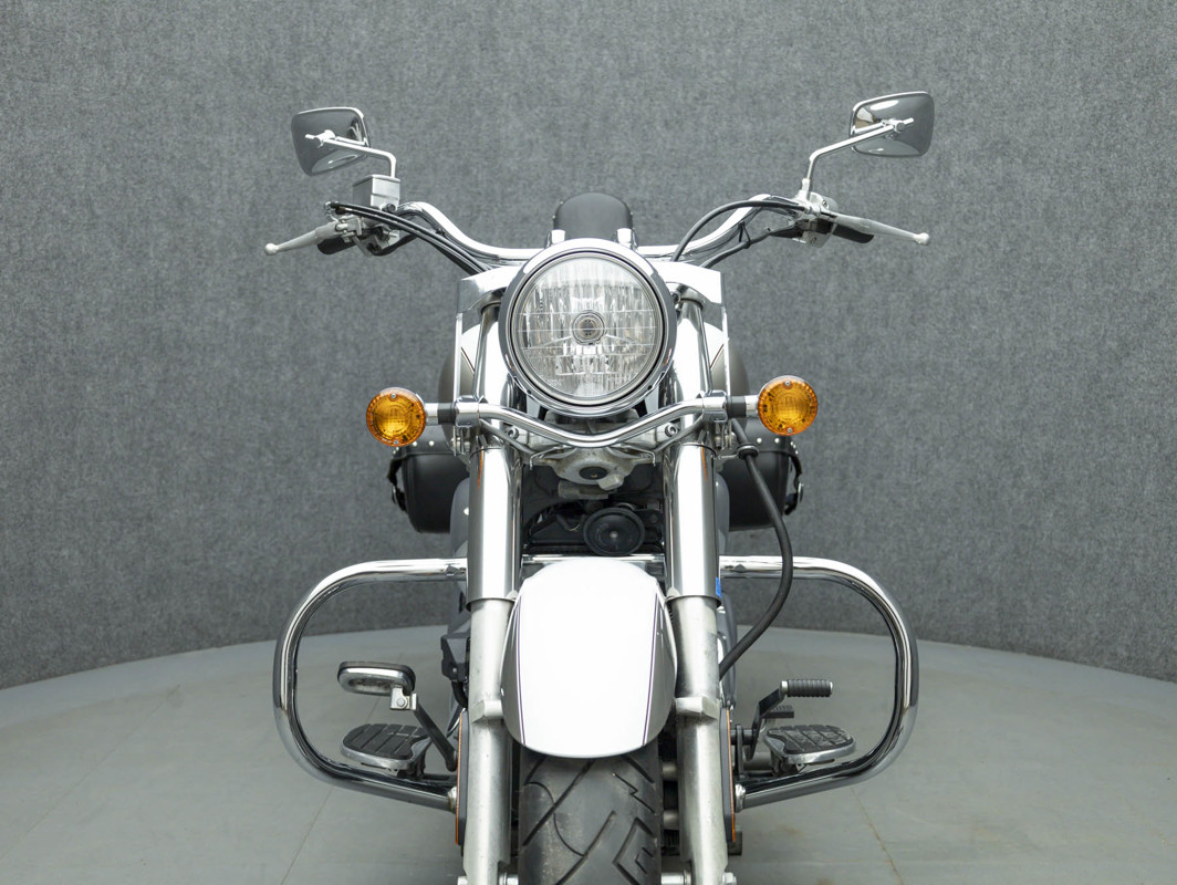 Vulcan 900 Classic LT