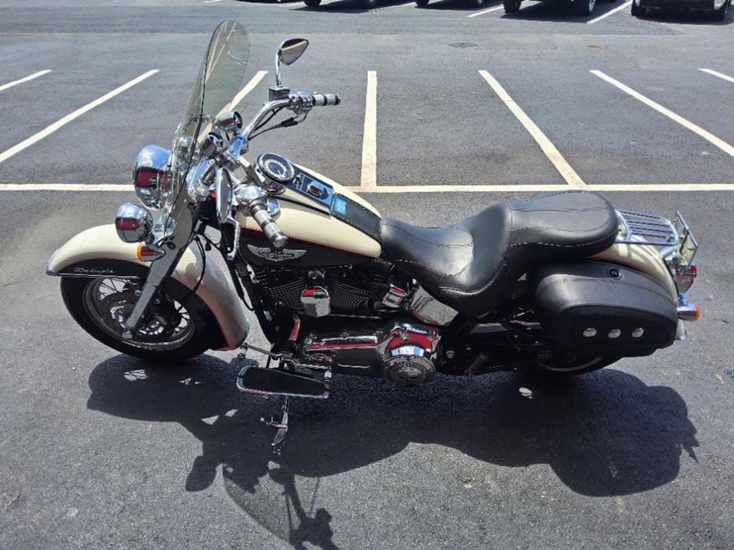 Softail® Deluxe