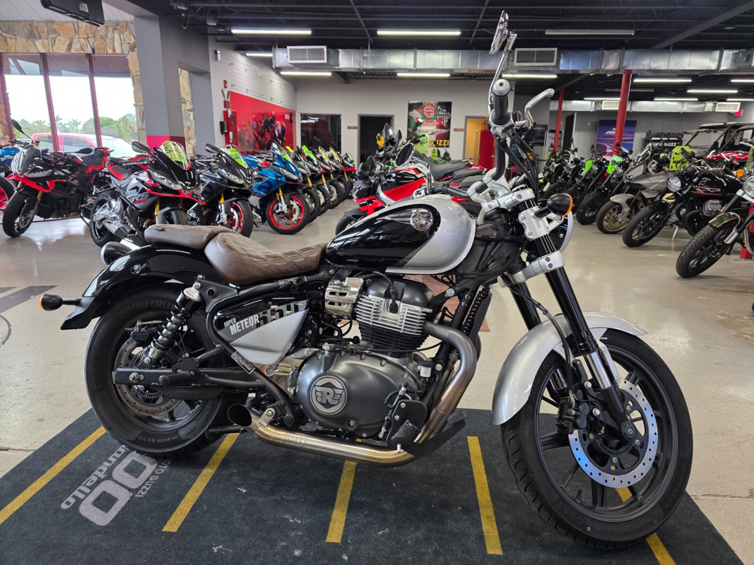 Super Meteor 650