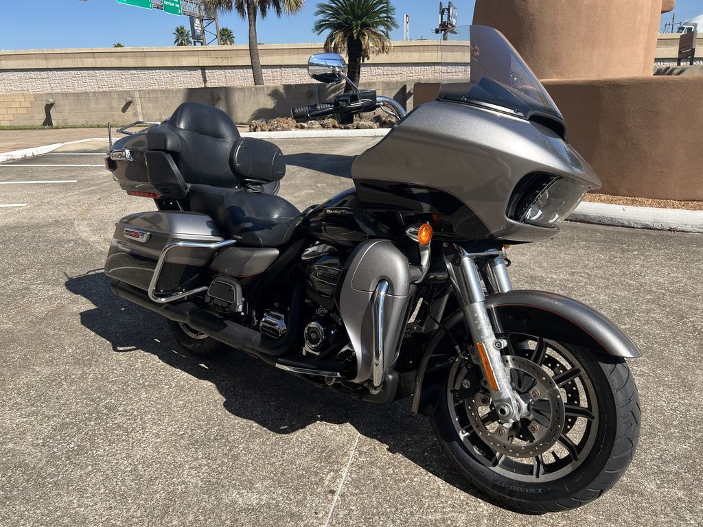 Road Glide® Ultra
