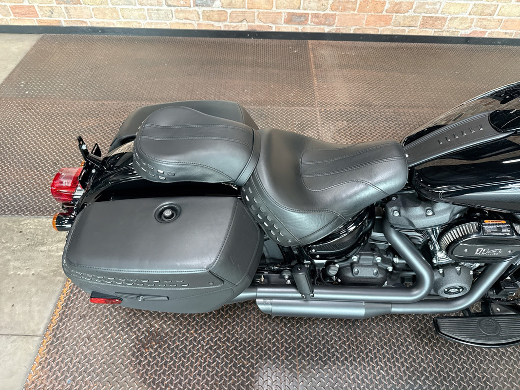 Heritage Classic 114