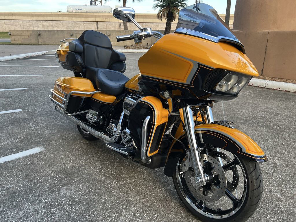 CVO® Road Glide® Limited