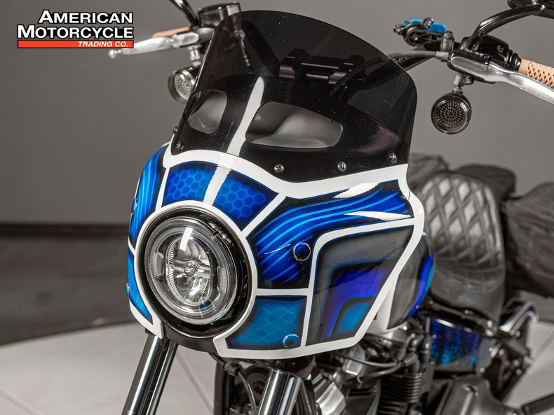 Softail® Street Bob®