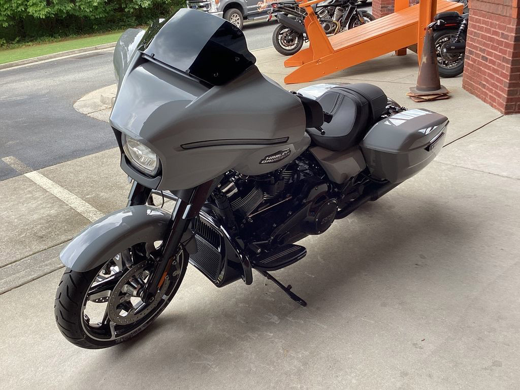 Street Glide®