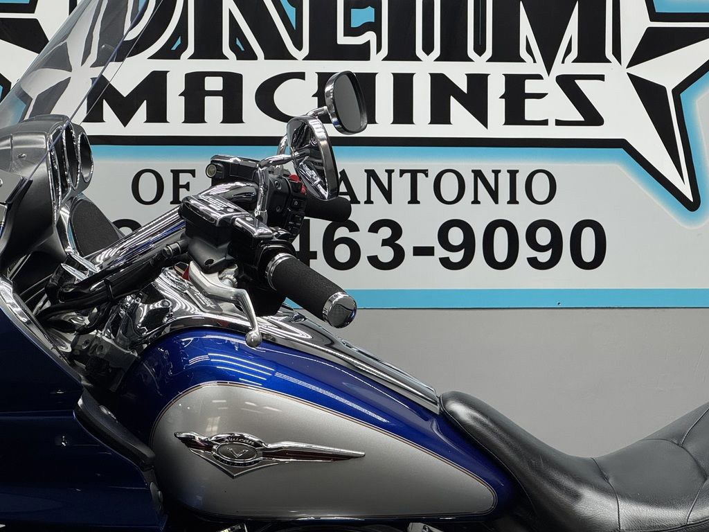 Vulcan 1700 Voyager ABS