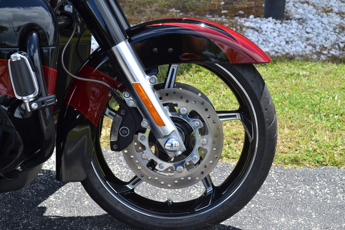 CVO® Street Glide®