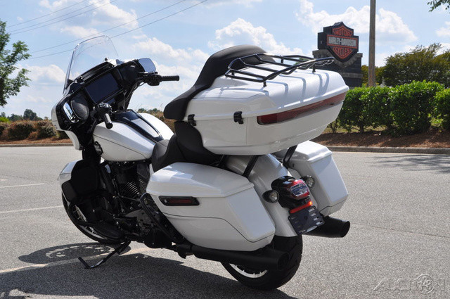 Street Glide® Limited
