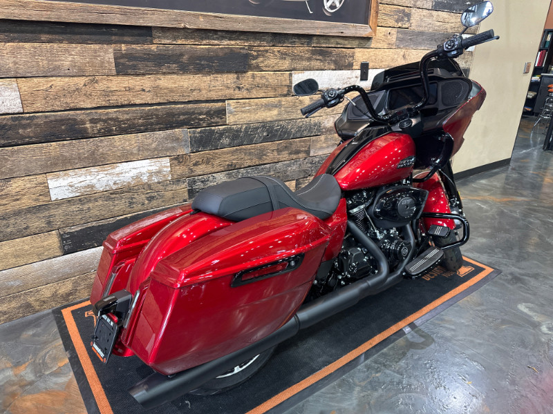 Road Glide®