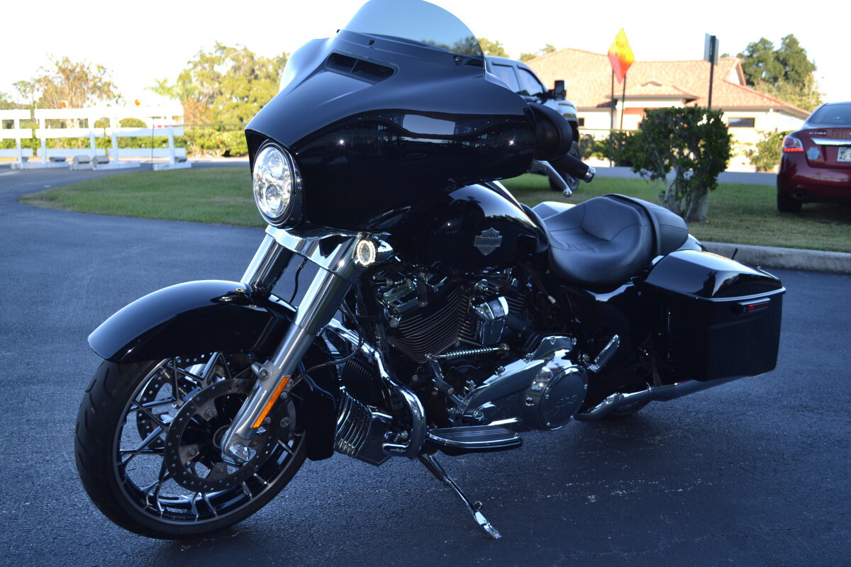 Street Glide® Special