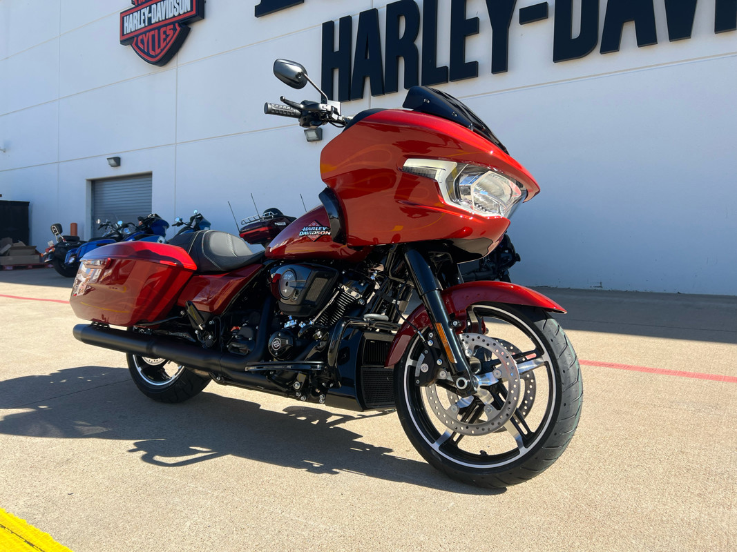 Road Glide®