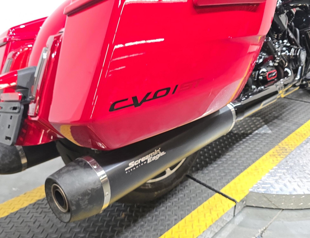 CVO® Road Glide® ST